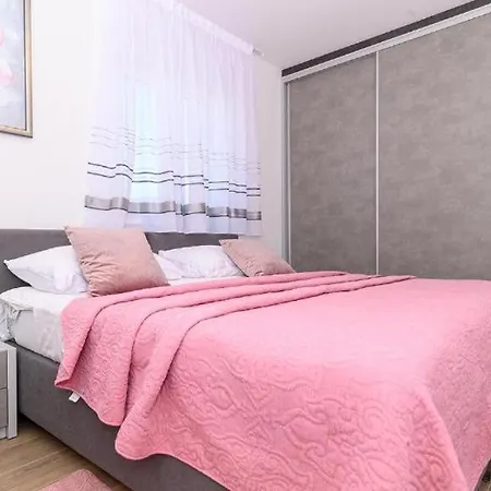 Seaside Luxury Apartment Trogir Exterior photo
