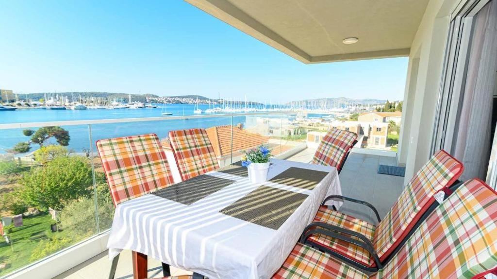 Seaside Luxury Apartment *