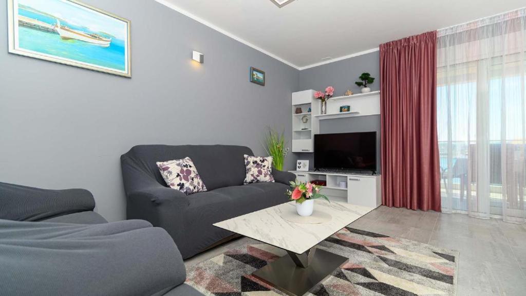 Seaside Luxury Apartment *